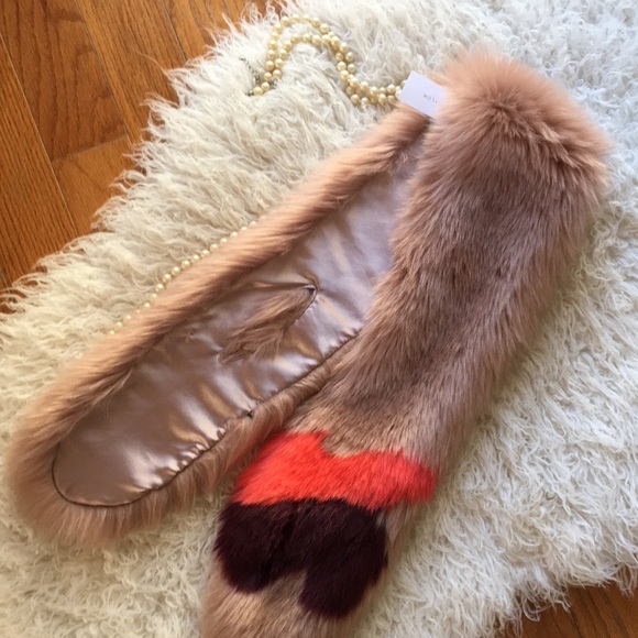 F L A S H • SALE • NWT • ANN TAYLOR Faux Fur Stole Scarf Wrap - Picture 9 of 11